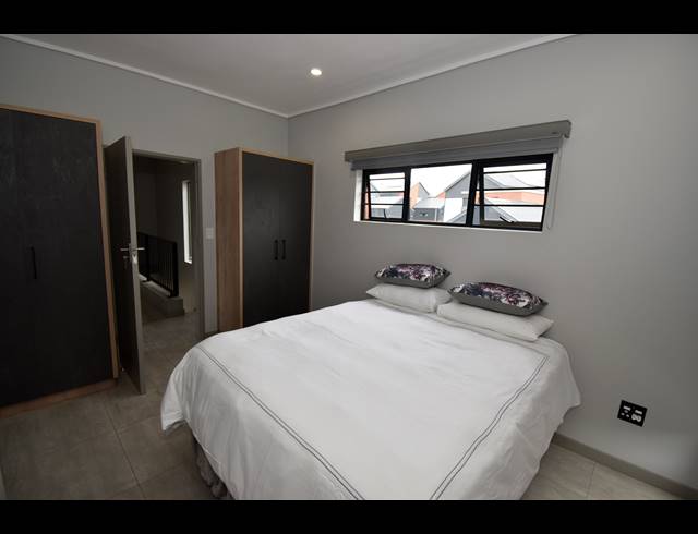 4 BEDROOM HOUSE TO LET IN ZANDSPRUIT